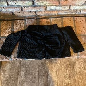 Black Scrunchy leggings